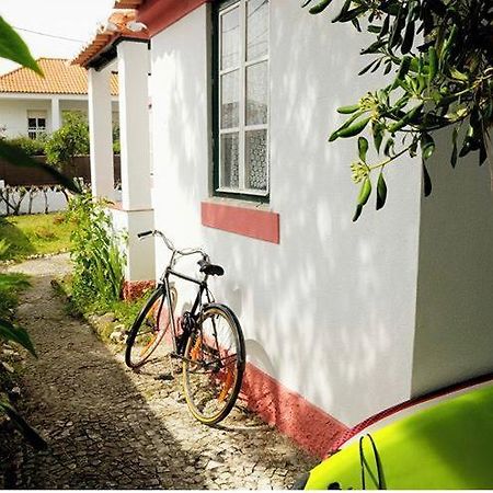 Getwet Surfcamp II Hostel Costa de Caparica Exterior foto